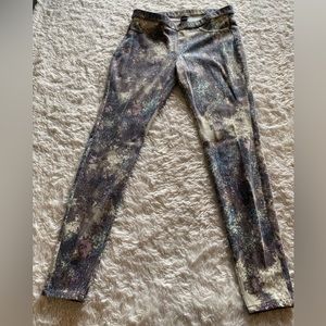 HUE Jeggings Size Large